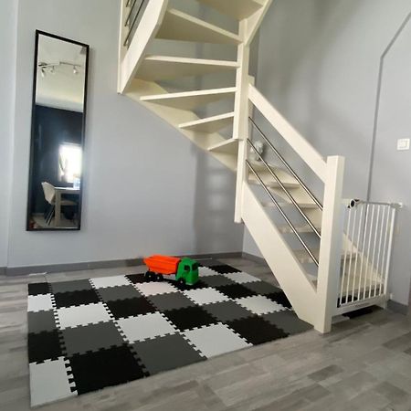 Next2Airport - Appartement House Of Lions Ransart Zewnętrze zdjęcie