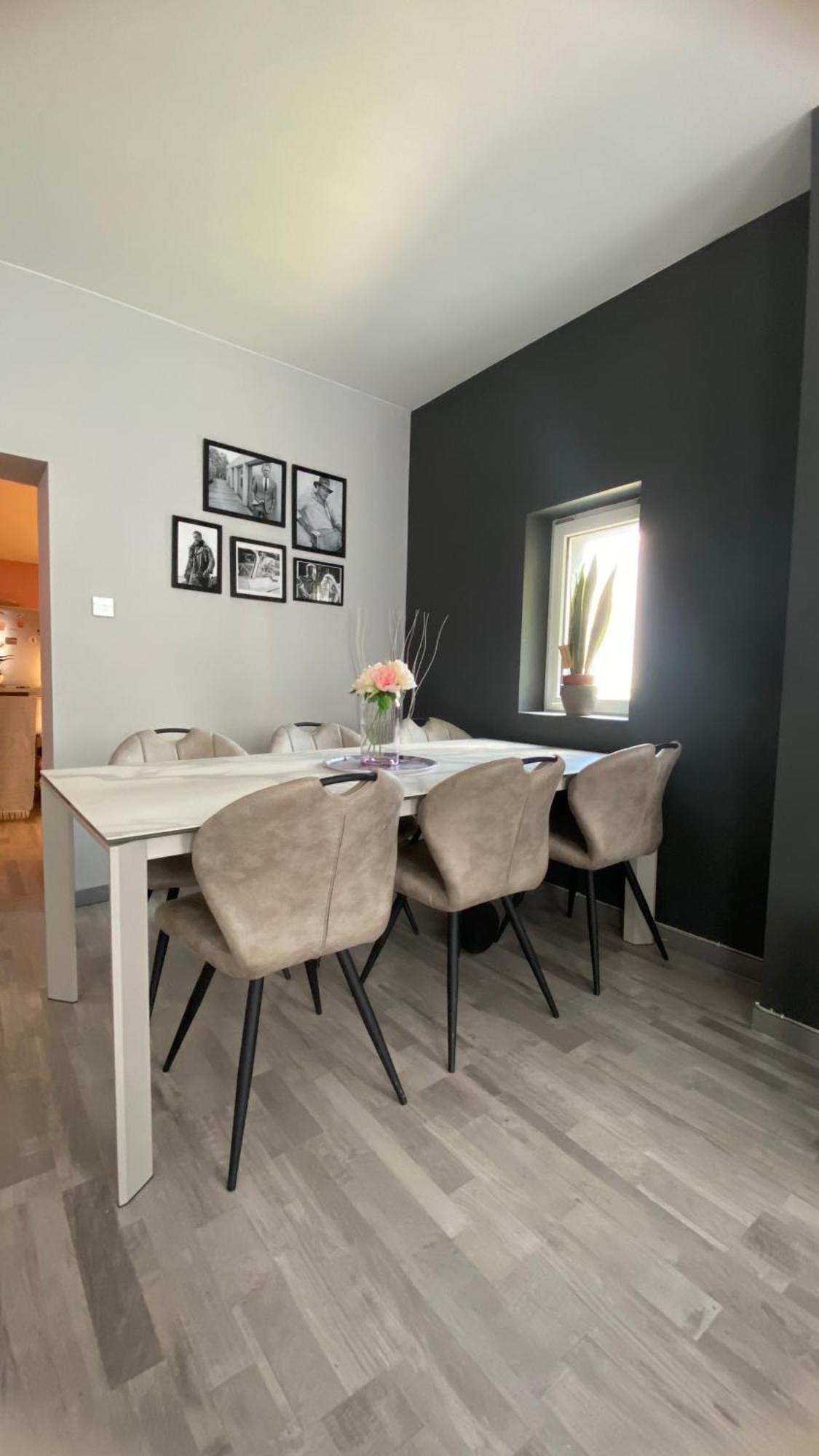 Next2Airport - Appartement House Of Lions Ransart Zewnętrze zdjęcie