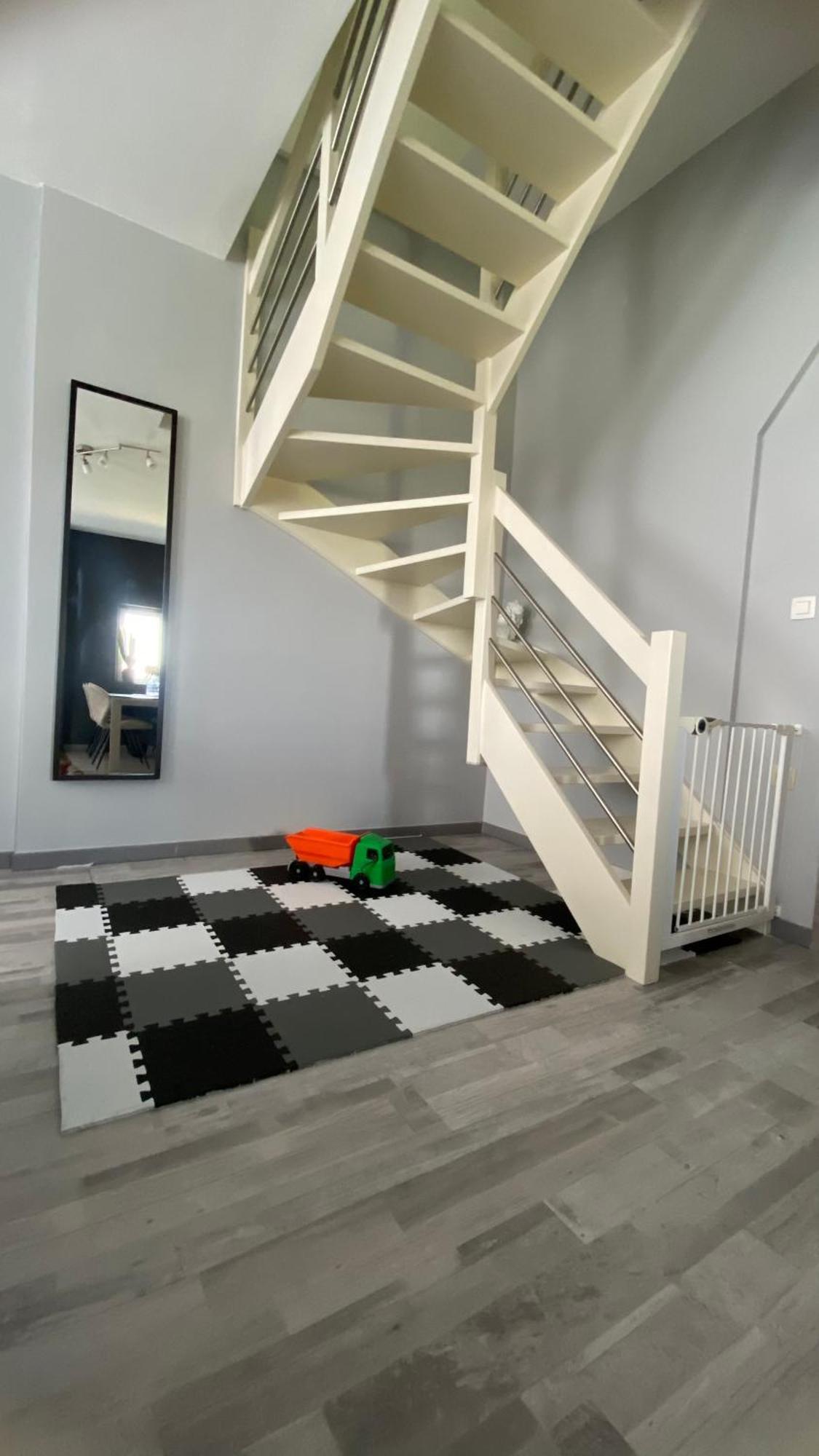 Next2Airport - Appartement House Of Lions Ransart Zewnętrze zdjęcie